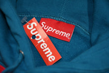 Load image into Gallery viewer, 極美品 Supreme シュプリーム 18SS スウェット パーカー Diagonal Hooded Sweatshirt ブルー フーディ サイズM 中古 4b012586