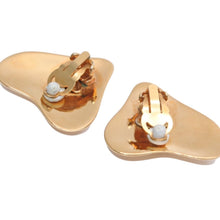 画像をギャラリービューアに読み込む, 極美品 CHANEL シャネル VINTGE ヴィンテージ ココマーク ハートイヤリング 重量約27.94g 93P刻印 GP メタル ゴールド 中古 4b012978