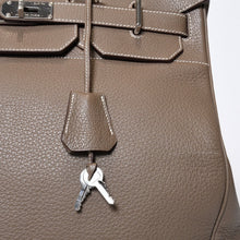 Load image into Gallery viewer, 極美品 HERMES エルメス Haut a Courroies オータクロア40 ハンドバッグ エトゥープ トリヨンクレマンス SV シルバー金具 □M刻印 中古 4b013651