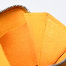 Load image into Gallery viewer, 極美品 GOYARD ゴヤール マティニョンPM カードケース コインケース ゴヤールディンキャンバス レザー イエロー シルバー金具 中古 4b013518