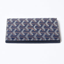 Load image into Gallery viewer, 極美品 GOYARD ゴヤール ヘリンボーン グルネル パスポートケース ダークネイビー PVC レザー 中古 4b013517