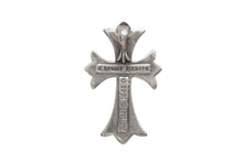 Load image into Gallery viewer, CHROME HEARTS クロムハーツ SML CH CROSS スモールCHクロス ペンダント チャーム 重量約18.5g スターリングシルバー 美品 中古 4b013267