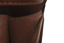 Load image into Gallery viewer, 極美品 LOUIS VUITTON ルイヴィトン ポルトフォイユマルコ M61666 二つ折り財布 村上隆 モノグラムパンダ 中古 4b013175