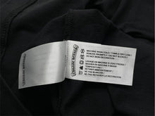 Load image into Gallery viewer, 新品未使用 CHROME HEARTS クロムハーツ 長袖Tシャツ サイズL ネックロゴ アームロゴ オールドイングリッシュ CHプラス 新型 中古 4b013145