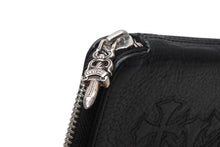 Load image into Gallery viewer, CHROME HEARTS クロムハーツ クロスパッチ レザーウォレット 財布 CHクロス装飾 シルバー925 美品 中古 4b013353