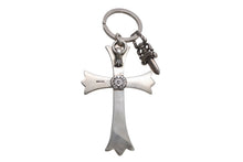 Load image into Gallery viewer, 極美品 CHROME HEARTS クロムハーツ CH CRS LG &amp; No5 DGGR ラージクロス ダガー キーリング 重量約55.1g 中古 4b013343