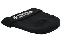 Load image into Gallery viewer, CHROME HERTS クロムハーツ WOOL WATCH CAP ウール帽 ロゴ刺繍ビーニー ニットキャップ 帽子 ブラック ホワイト 良品 中古 4b013311