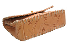 Load image into Gallery viewer, 極美品 CHANEL シャネル ココマーク ベースボールステッチ エンボス マトラッセショルダーバッグ 2番台 ブラウン ゴールド金具 中古 4b013340