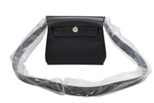 Load image into Gallery viewer, 未使用 HERMES エルメス エールバッグ ジップ ミニ K刻印 2025年製 パラジウムレディース ショルダーバッグ トワル アルドワーズ DH91574 中古 4b012858