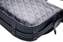 Load image into Gallery viewer, GOYARD ゴヤール ベルヴェデーレPM ショルダーバッグ ネイビー PVC コーティングキャンバス レザー 美品 中古 4b013290