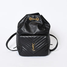 Load image into Gallery viewer, SAINT LAURENT サンローラン ジョー バッグパック 672609 ブラック レザー ゴールド金具 美品 中古 4b013329