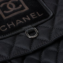 Load image into Gallery viewer, 極美品 CHANEL シャネル スポーツライン ショルダーバッグ A33796 10番台 ココマーク ハラコ レザー ナイロン キルティング 中古 4b013568
