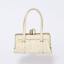 Load image into Gallery viewer, Chloe クロエ ハンドバッグ パディントン ハンドバッグ アイボリー レザー ゴールド金具 美品 中古 4b012444
