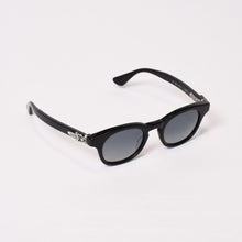 Load image into Gallery viewer, CHROME HEARTS クロムハーツ BABY メガネ 眼鏡 サングラス サイズ45□22 ダガー ブラック 美品 中古 4b013762