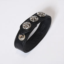 Load image into Gallery viewer, CHROME HEARTS クロムハーツ ブレスレット スターボタン 3BTN/2SNP 3ボタン2スナップ ブラック レザー シルバー925 美品 中古 4b013514
