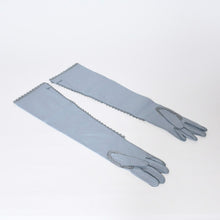 Load image into Gallery viewer, JPY × LOTTA VOLKOVA ロッタ・ヴォルコヴァ レザーグローブ ブルー サイズ7.5 美品 中古 4b013454
