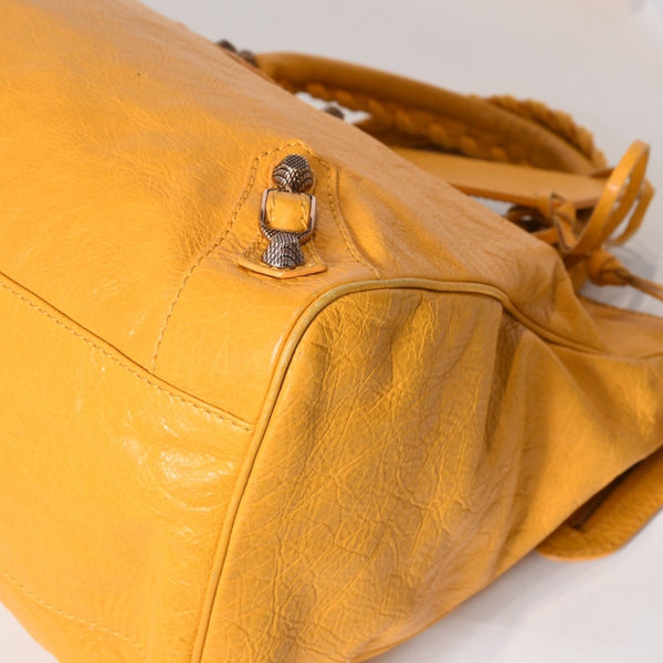 BALENCIAGA バレンシアガ ミニシティ ショルダーバッグ 300295 イエロー レザー シャンパンゴールド金具 美品 中古 4b013536