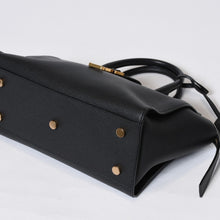 Load image into Gallery viewer, 極美品 SAINT LAURENT サンローラン ベイビー ダウンタウンカバス 2WAYハンドバッグ 635346 ブラック グレインレザー ゴールド金具 中古 4b013209