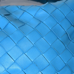 極美品 BOTTEGAVENETA ボッテガヴェネタ MINI JODIE ミニ ジョディ ハンドバッグ 651876 イントレチャート ブルー 中古 4b013572