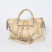 Load image into Gallery viewer, BALENCIAGA バレンシアガ クラシック シティ ハンドバッグ 2WAY 115748 レザー ベージュ ゴールド金具 美品 中古 4b013539
