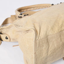 Load image into Gallery viewer, BALENCIAGA バレンシアガ クラシック シティ ハンドバッグ 2WAY 115748 レザー ベージュ ゴールド金具 美品 中古 4b013539