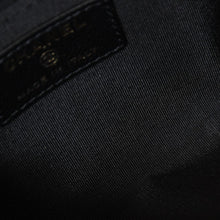 Load image into Gallery viewer, 新品同様品 CHANEL シャネル カメリア コインケース A82334 ブラック キャビアスキン ゴールド金具 中古 4b013442
