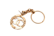 画像をギャラリービューアに読み込む, 極美品 CHANEL シャネル ココマーク キーチャーム キーホルダー 重量約31.83g 28刻印 GP メタル ゴールド 中古 4b013585