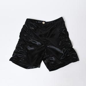 極美品 CHANEL シャネル 21SS ショーツ ショートパンツ P70669V62116 サイズ36 No.5ボタン ココマーク ブラック ギャザー 中古 4b013516