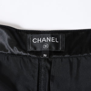 極美品 CHANEL シャネル 21SS ショーツ ショートパンツ P70669V62116 サイズ36 No.5ボタン ココマーク ブラック ギャザー 中古 4b013516