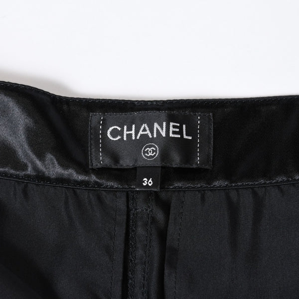 極美品 CHANEL シャネル 21SS ショーツ ショートパンツ P70669V62116 サイズ36 No.5ボタン ココマーク ブラック ギャザー 中古 4b013516