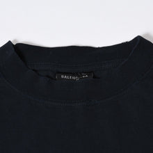 Load image into Gallery viewer, 極美品 BALENCIAGA バレンシアガ Kim K Oversized T shirt キムカーダシアン 半袖Tシャツ 807341 サイズ2 ダメージ加工 中古 4b000595
