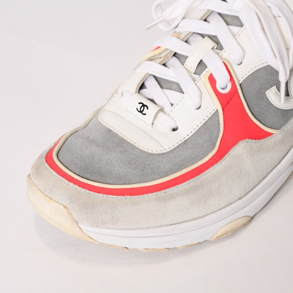 CHANEL Cocomark Suede Sneakers Size 40 White Gray Good Condition Used 4b013593