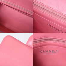 Load image into Gallery viewer, 極美品 CHANEL シャネル ミニマトラッセ16 Sフラップ Sチェーンショルダーバッグ ランダム ココマーク ラムスキン ピンク 中古 4b013716