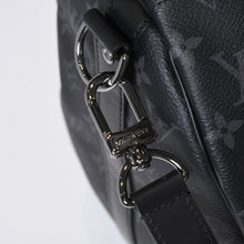Load image into Gallery viewer, 新品同様 LOUIS VUITTON ルイヴィトン キーポル バンドリエール45 ボストンバッグ M40569 モノグラム エクリプス ブラック 中古 4b013598