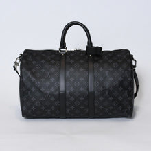 Load image into Gallery viewer, 新品同様 LOUIS VUITTON ルイヴィトン キーポル バンドリエール45 ボストンバッグ M40569 モノグラム エクリプス ブラック 中古 4b013714