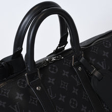 Load image into Gallery viewer, 新品同様 LOUIS VUITTON ルイヴィトン キーポル バンドリエール45 ボストンバッグ M40569 モノグラム エクリプス ブラック 中古 4b013714