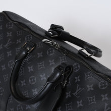 Load image into Gallery viewer, 新品同様 LOUIS VUITTON ルイヴィトン キーポル バンドリエール45 ボストンバッグ M40569 モノグラム エクリプス ブラック 中古 4b013714