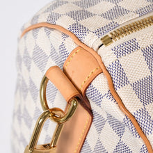 Load image into Gallery viewer, 極美品 LOUIS VUITTON ルイヴィトン ダミエ アズール キーポル55 ボストンバッグ N41429 PVC ヌメ革 ホワイト ブラウン 中古 4b013713