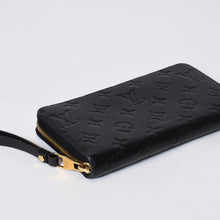 Load image into Gallery viewer, 極美品 LOUIS VUITTON ルイヴィトン ジッピーウォレット 長財布 M60571 モノグラム ブラック ゴールド金具 中古 4b013636