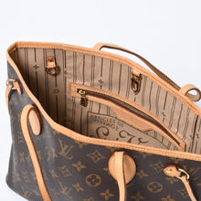 Load image into Gallery viewer, LOUIS VUITTON ルイヴィトン モノグラム ネヴァーフルPM ハンドバッグ M40155 ブラウン PVC ヌメ革 ゴールド金具 美品 中古 4b013597