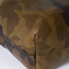 Load image into Gallery viewer, 極美品 CHROME HEARTS クロムハーツ FS TOTE FSトートバッグ CHクロスレザーパッチ レザー シルバー925 カモフラージュ 中古 4b013664