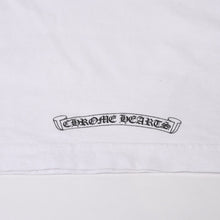 Load image into Gallery viewer, CHROME HEARTS クロムハーツ 半袖 ポケット Tシャツ ダガー ヴァインダガー ホワイト ブラック サイズ M 美品 中古 4b013693