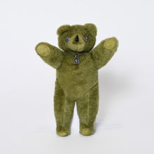 Load image into Gallery viewer, 極美品 CHROME HEARTS クロムハーツ TEDDY BEAR テディベア ぬいぐるみ クロスボール BSフレア シアリング カーキ 中古 4b013101