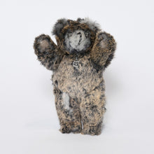 Load image into Gallery viewer, 極美品 CHROME HEARTS クロムハーツ TEDDY BEAR テディベア ぬいぐるみ クロスボール ファー BSフレア ブラウン 中古 4b013099