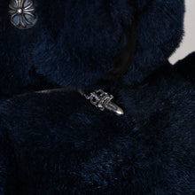 Load image into Gallery viewer, 極美品 CHROME HEARTS クロムハーツ TEDDY BEAR テディベア ぬいぐるみ クロスボール ダガー シアリング ネイビー 中古 4b013103