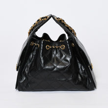 Load image into Gallery viewer, 新品同様 CHANEL シャネル シャネル25 スモール ハンドバッグ AS5293 ランダム番台 ココマーク ラムスキン ブラック 中古 4b013754