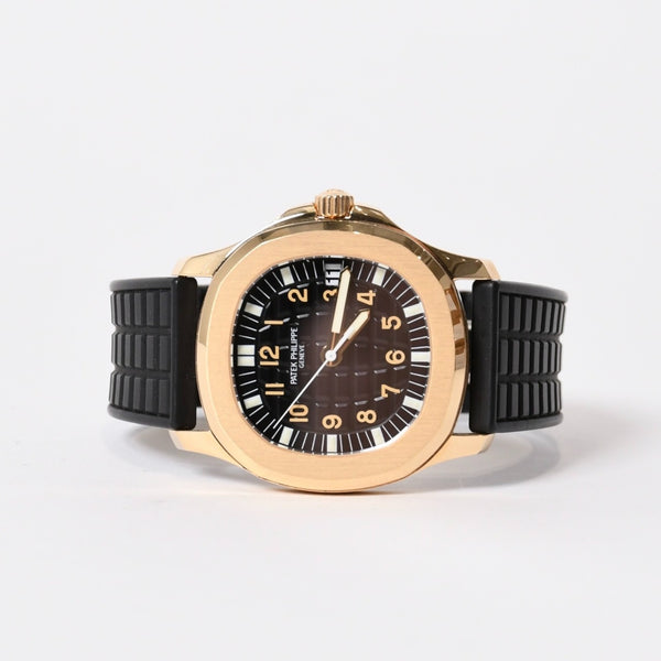 極美品 PATEK PHILIPPE パテック フィリップ アクアノート ラージ ブラック YG 5066-J 時計 中古 4b013784
