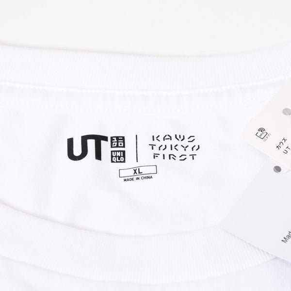 極美品 UNIQLO ユニクロ ｘ KAWS カウズ コラボ 半袖Tシャツ ホワイト サイズ XL 中古4b005651