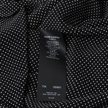 Load image into Gallery viewer, 極美品 SAINT LAURENT PARIS サンローランパリ 長袖シャツ ブラウス 395733 サイズ34 ポルカドット柄 ブラック ホワイト 中古 4b013834
