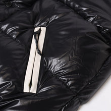Load image into Gallery viewer, MONCLER モンクレール fragment design フラグメント GENIUS QUINLAN JACKET ダウンジャケット サイズ0 カラー ブラック 美品 中古 4b013827